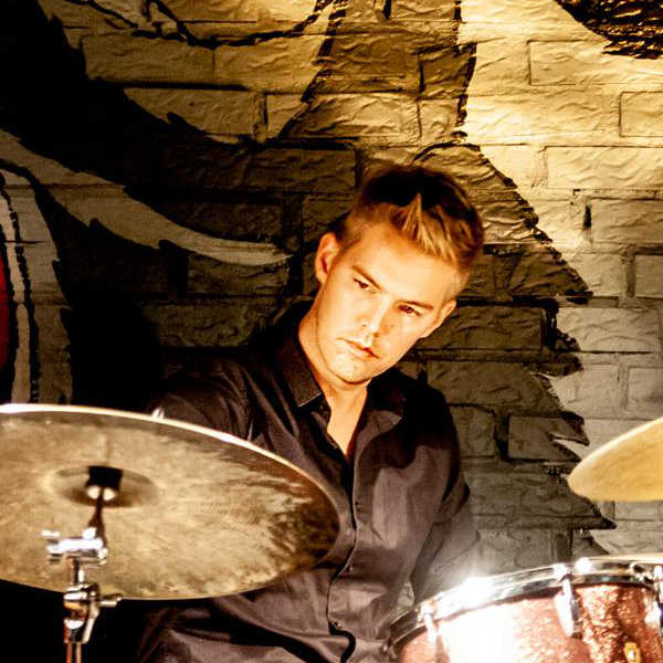 Jazz drummer - Ville Pynssi
